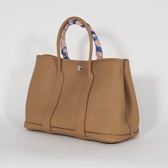 Hermès Garden Party 30 Gold Negonda Leather Tote with LV Twilly - Picture 7 of 14